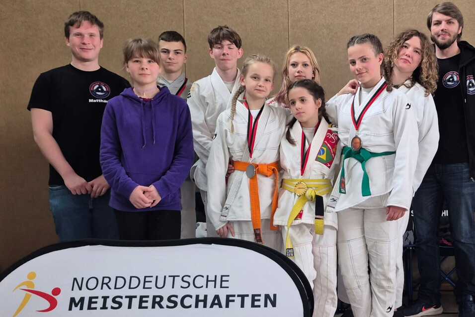 Kämpfer*innen DTV BJJ / Ju JUtsu Abteilung bei den Norddeutschen Meisterschaften