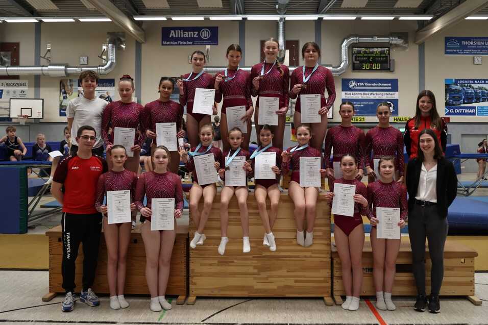 Mannschaftsbild Trampolinturner*innen Landesmeisterschaft 2026